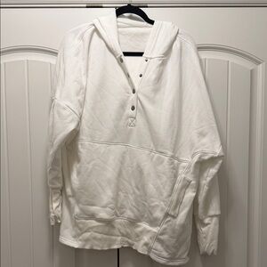 White Hooded Pullover Sweatshirt XL